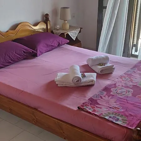 Semesterbostad Magda Perivoli (Corfu)